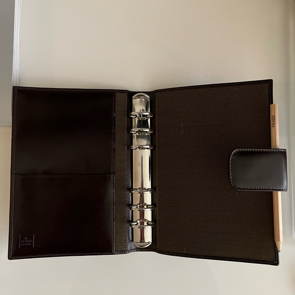 SOLD -Fendi Agenda - Picture 4 of 7